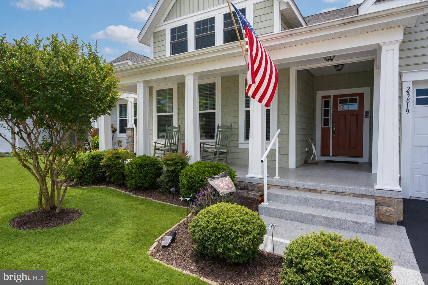 listing image