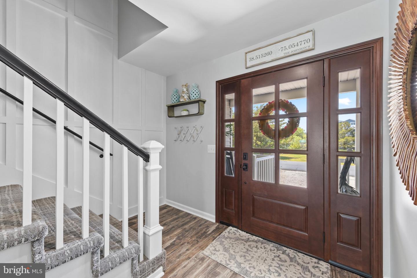 listing image