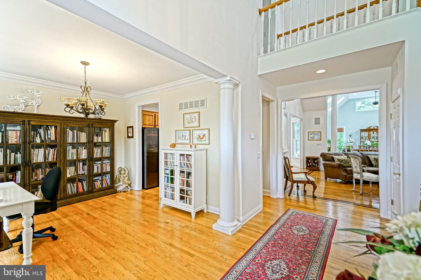 listing image
