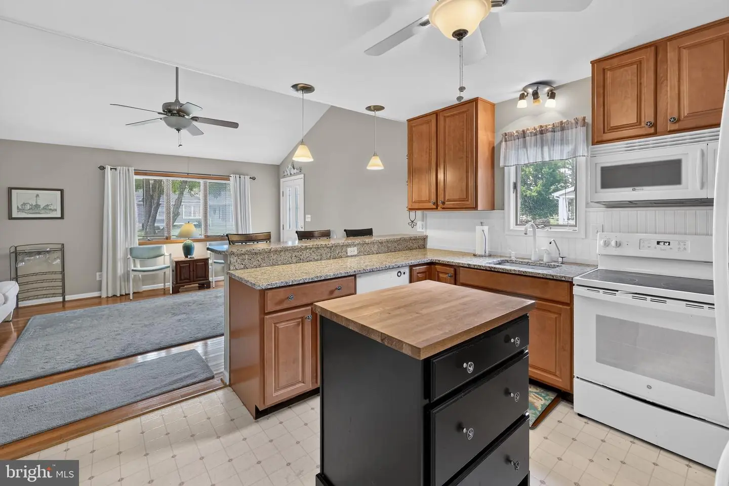 listing image