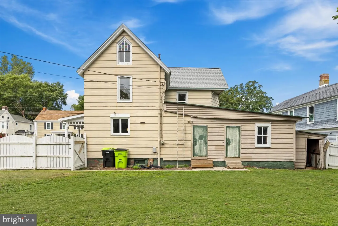 listing image