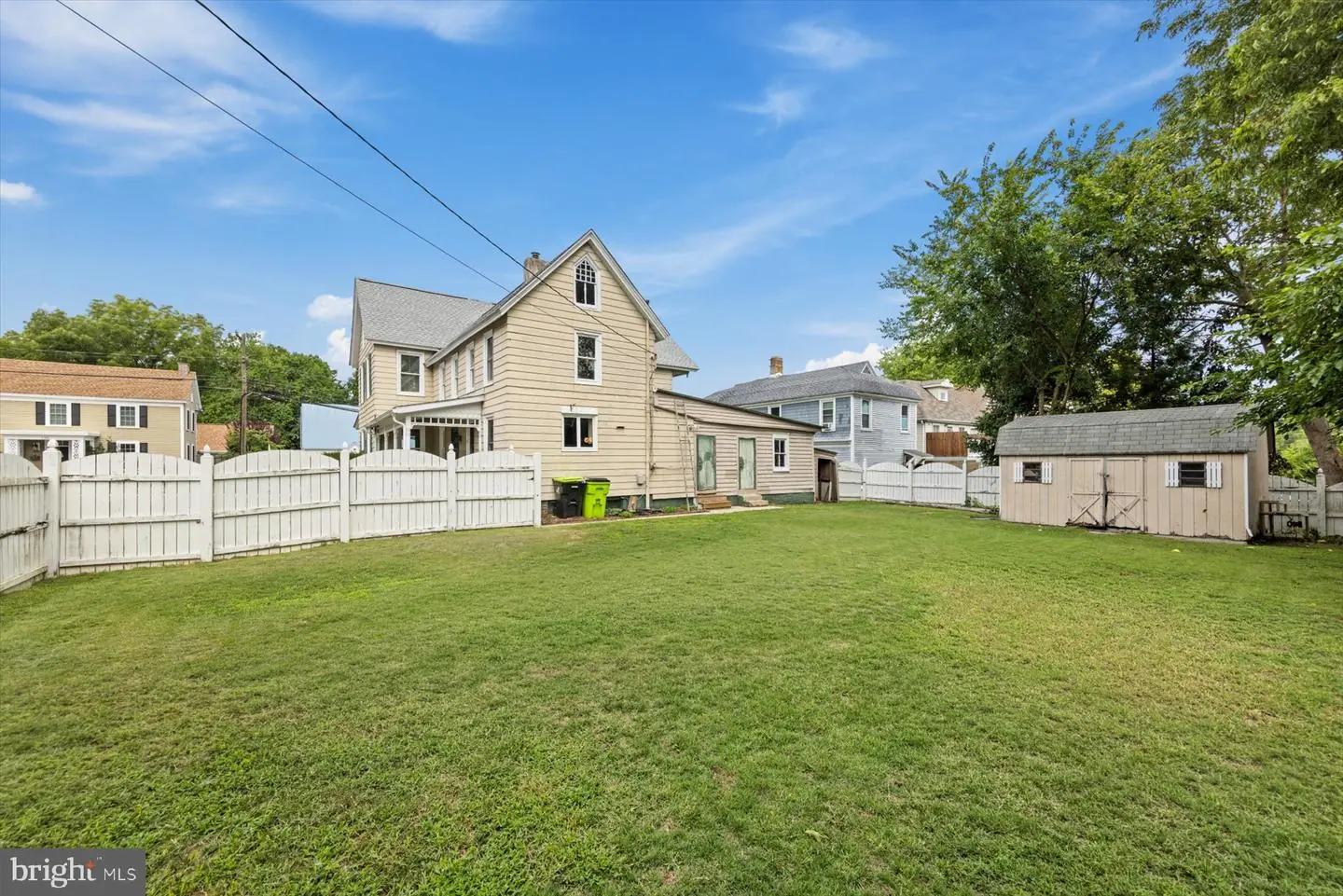 listing image