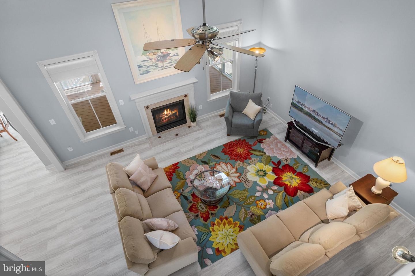 listing image