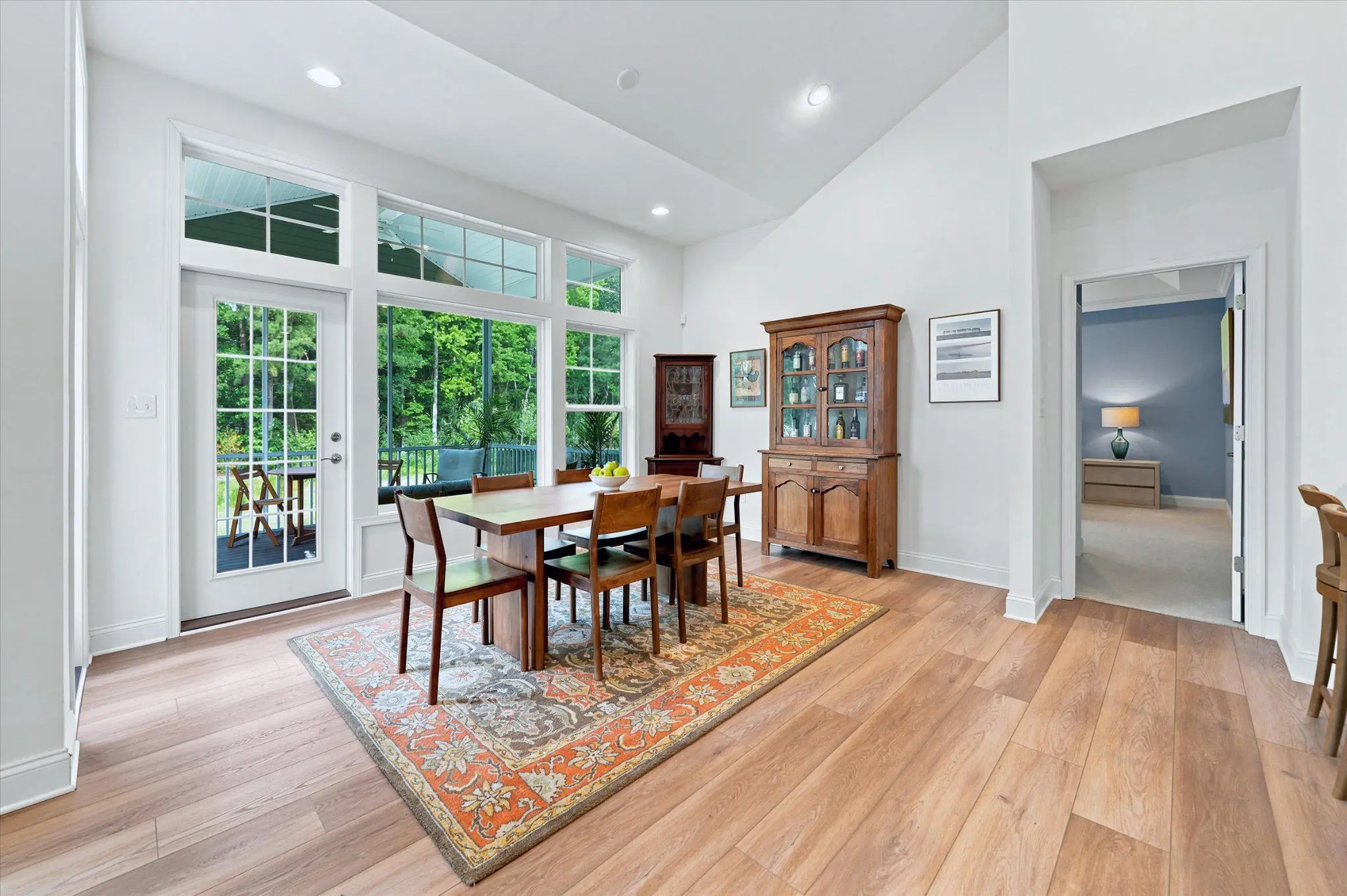 listing image