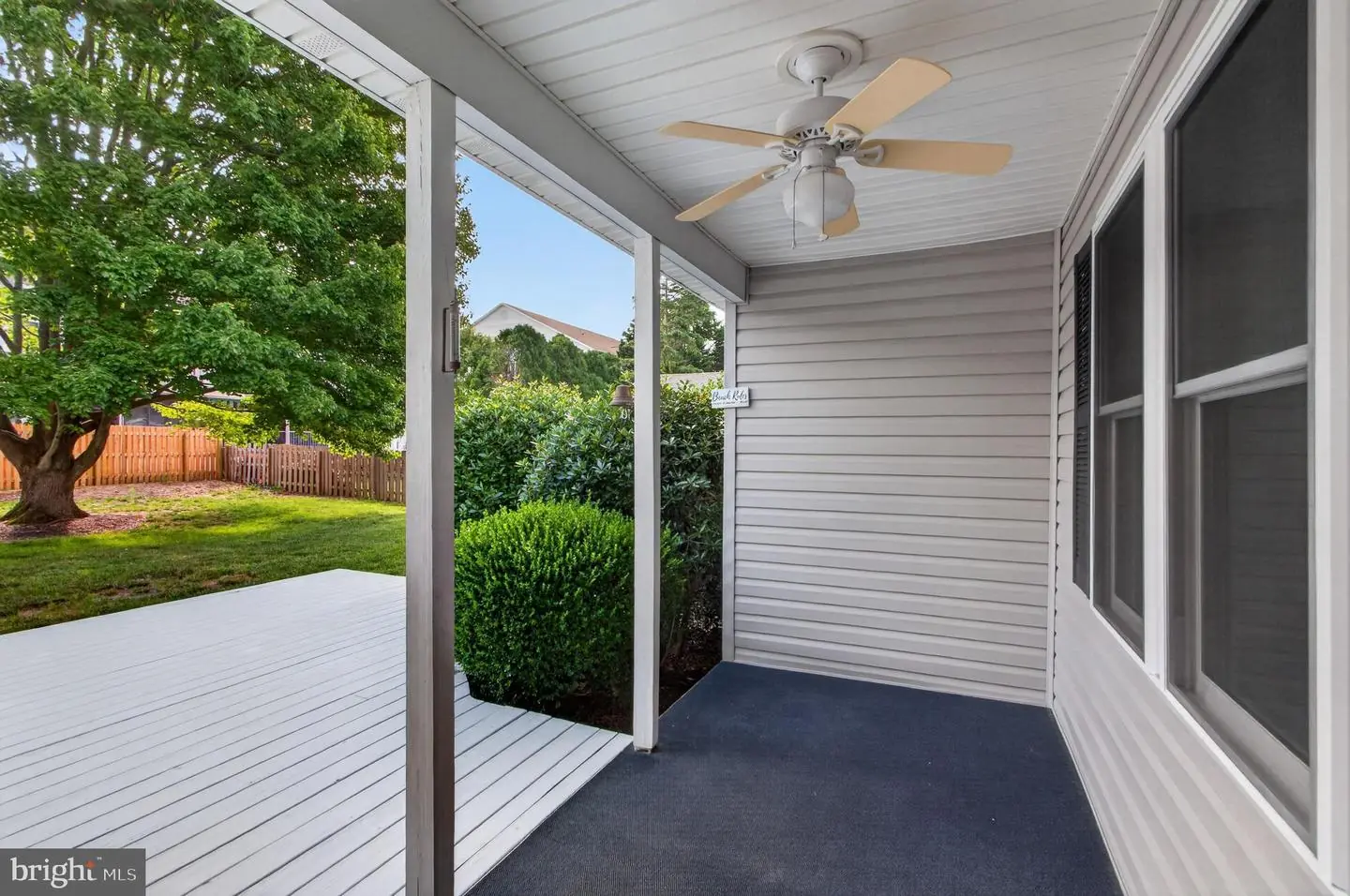 listing image