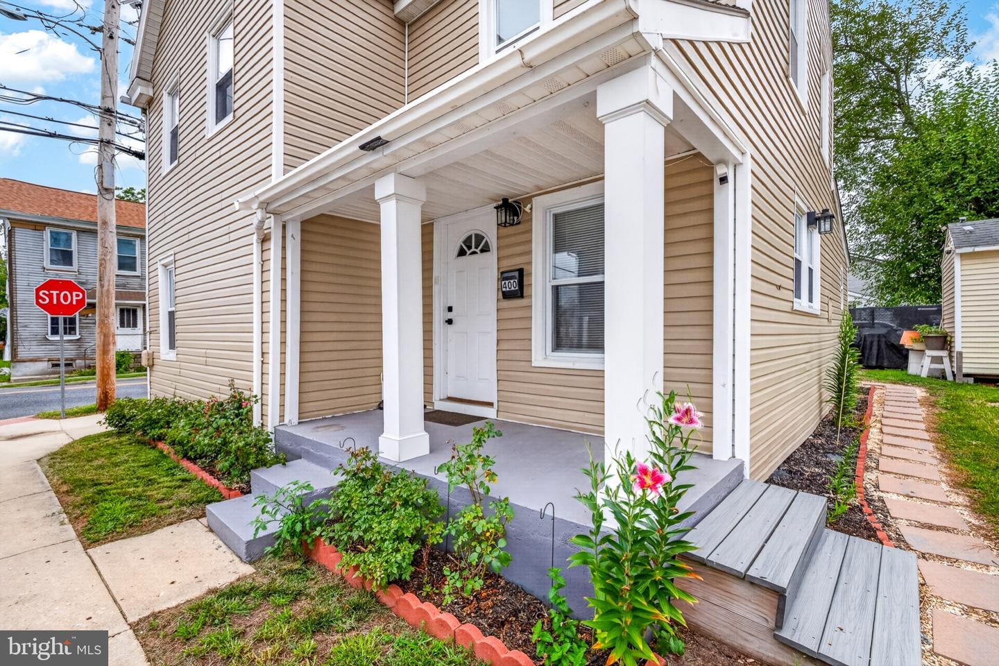 listing image
