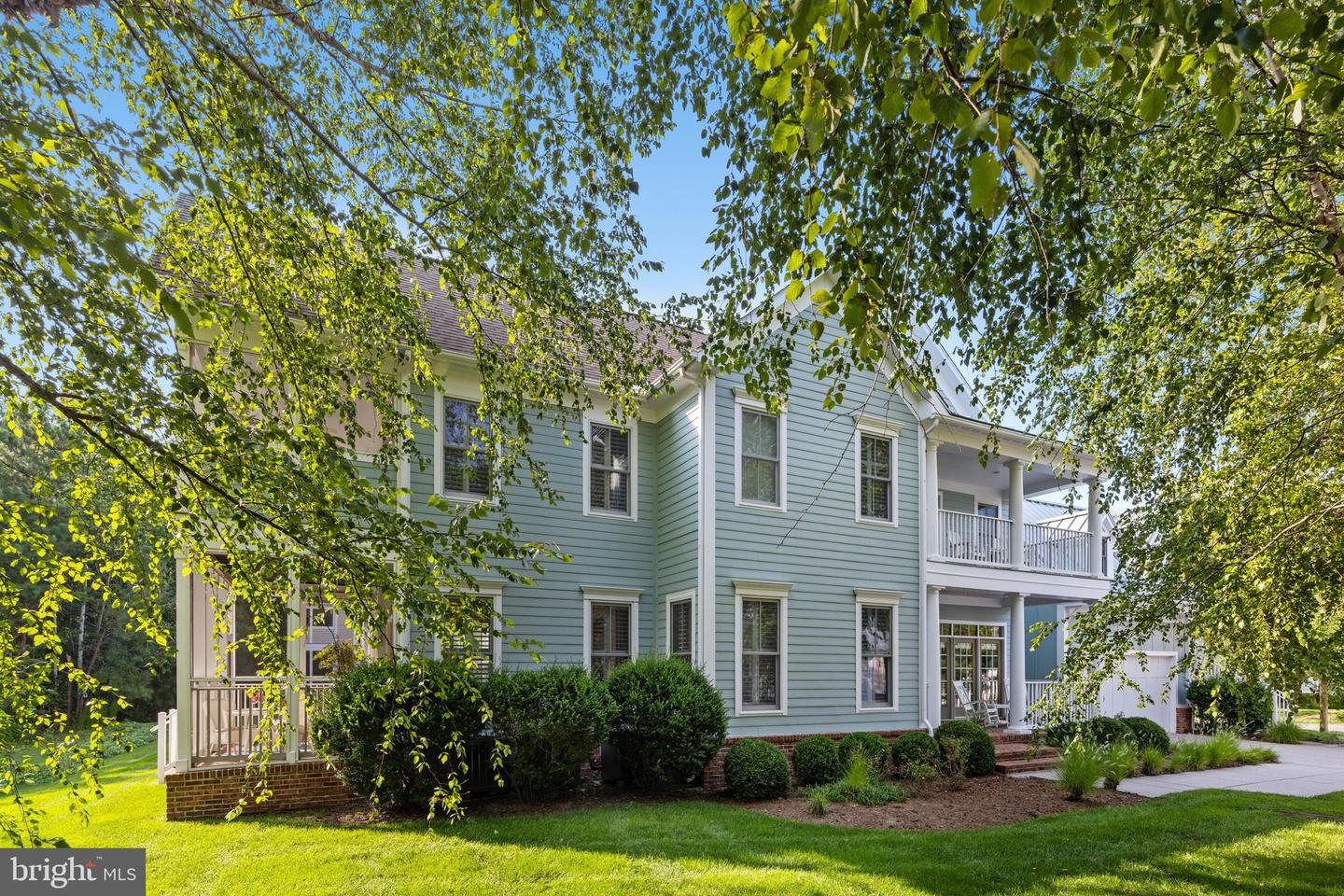 listing image