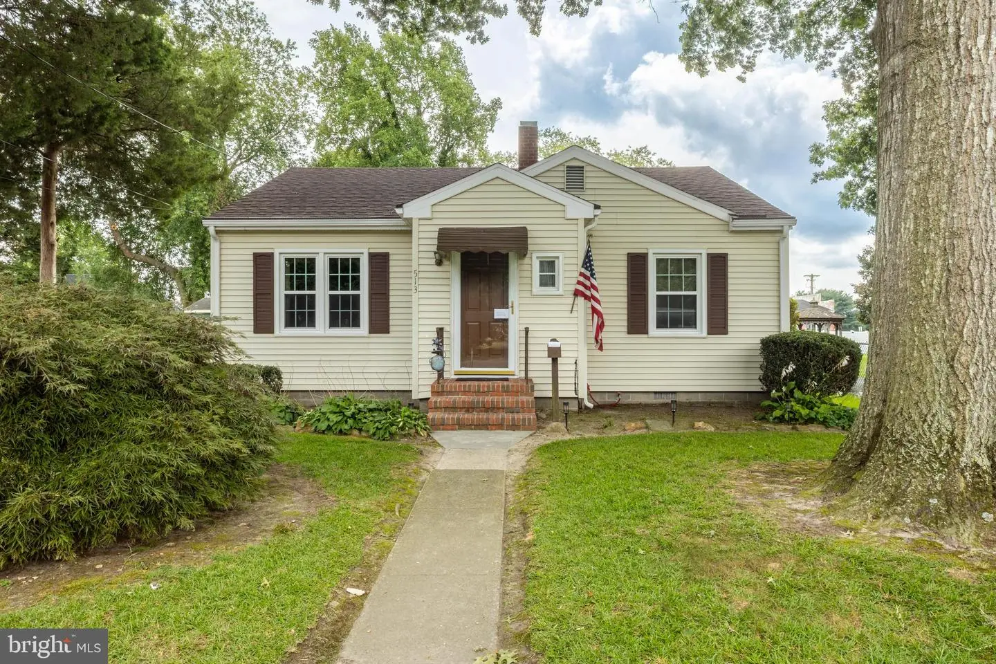 listing image
