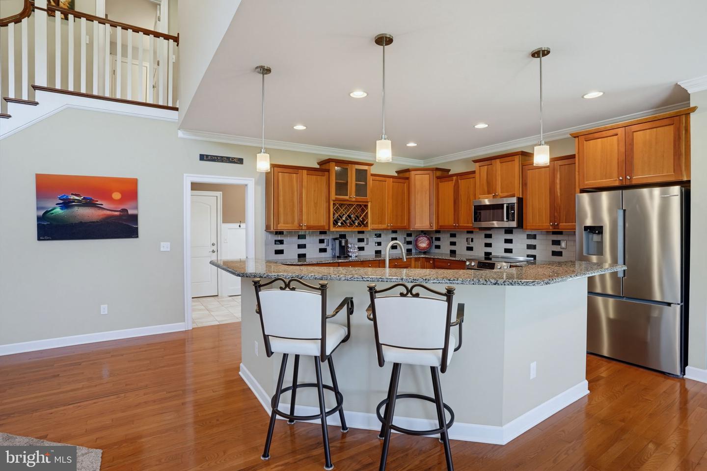 listing image