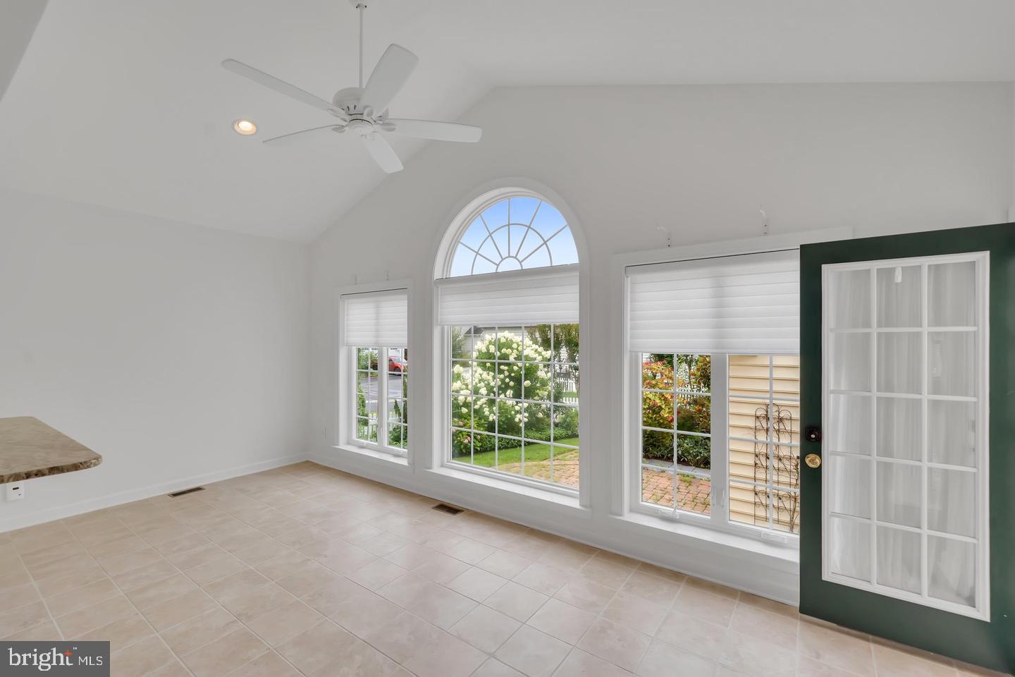 listing image