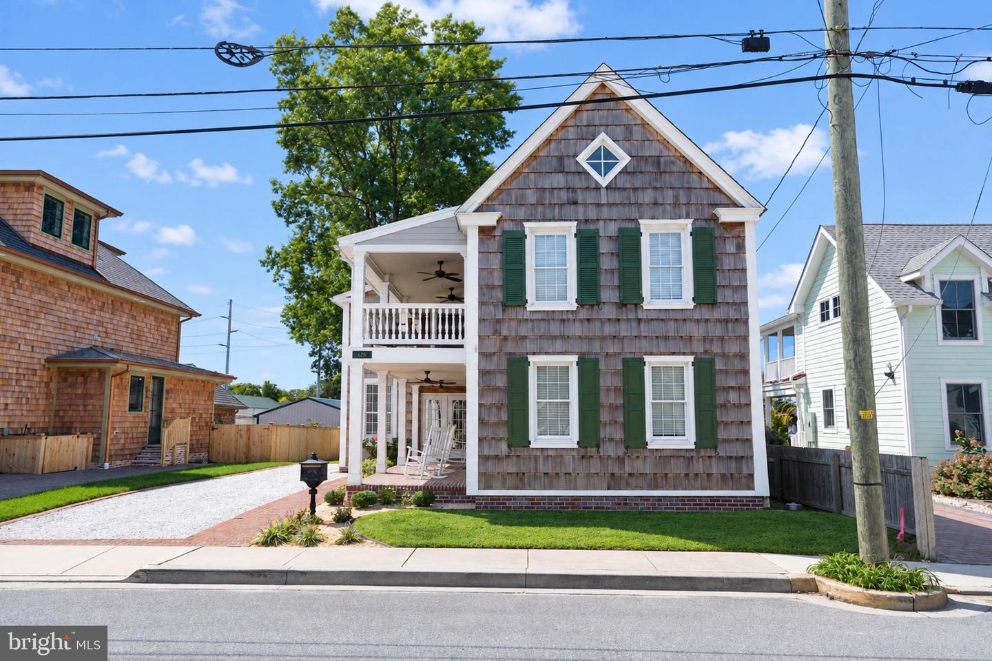 listing image