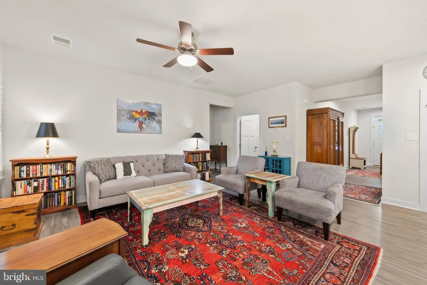listing image