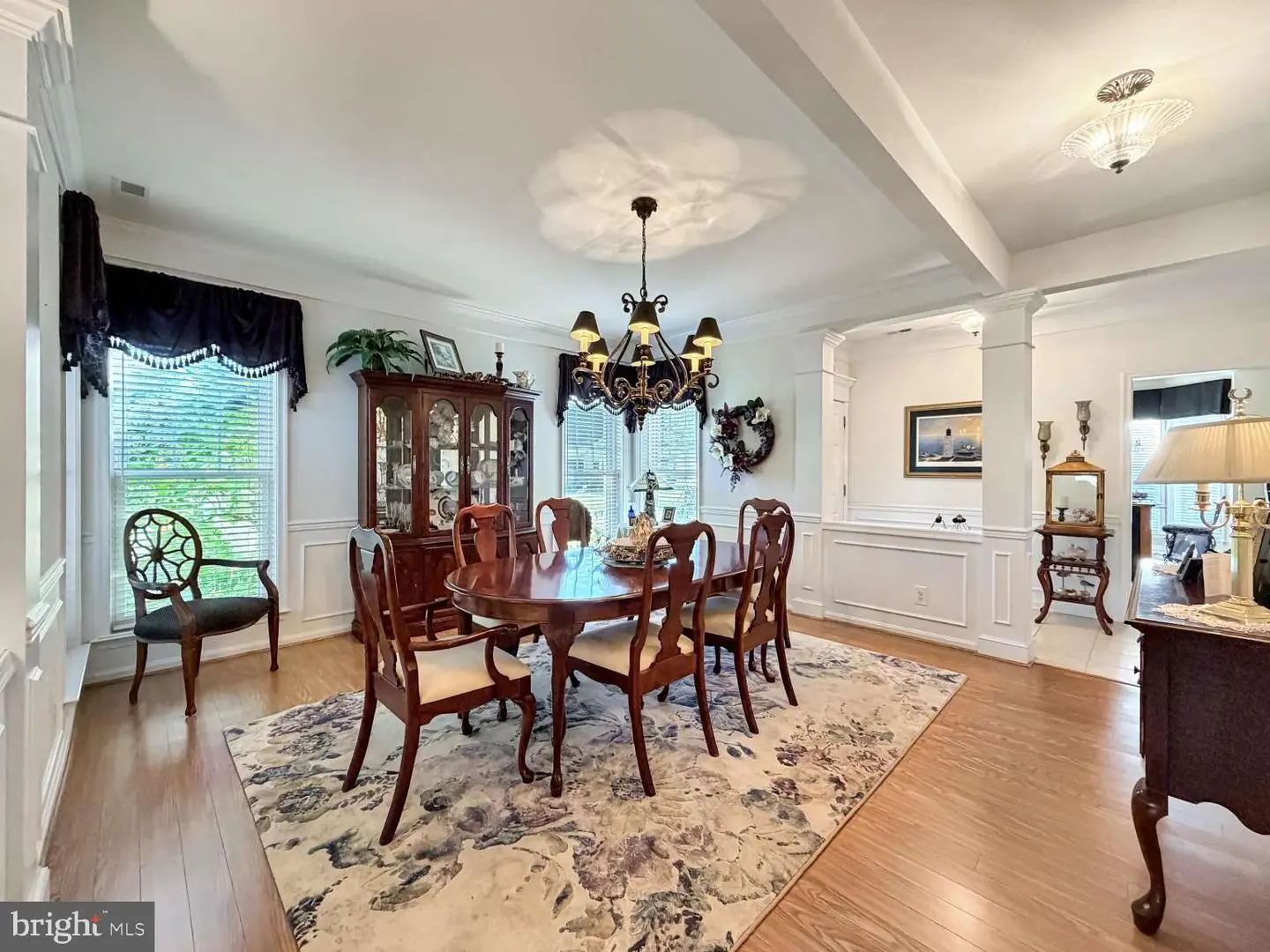 listing image