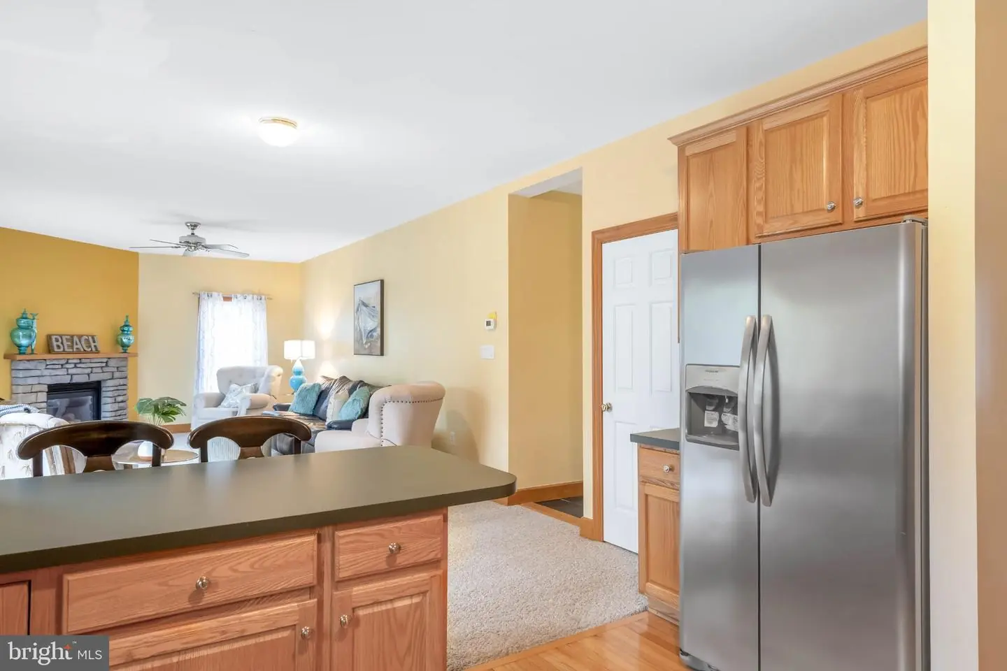listing image
