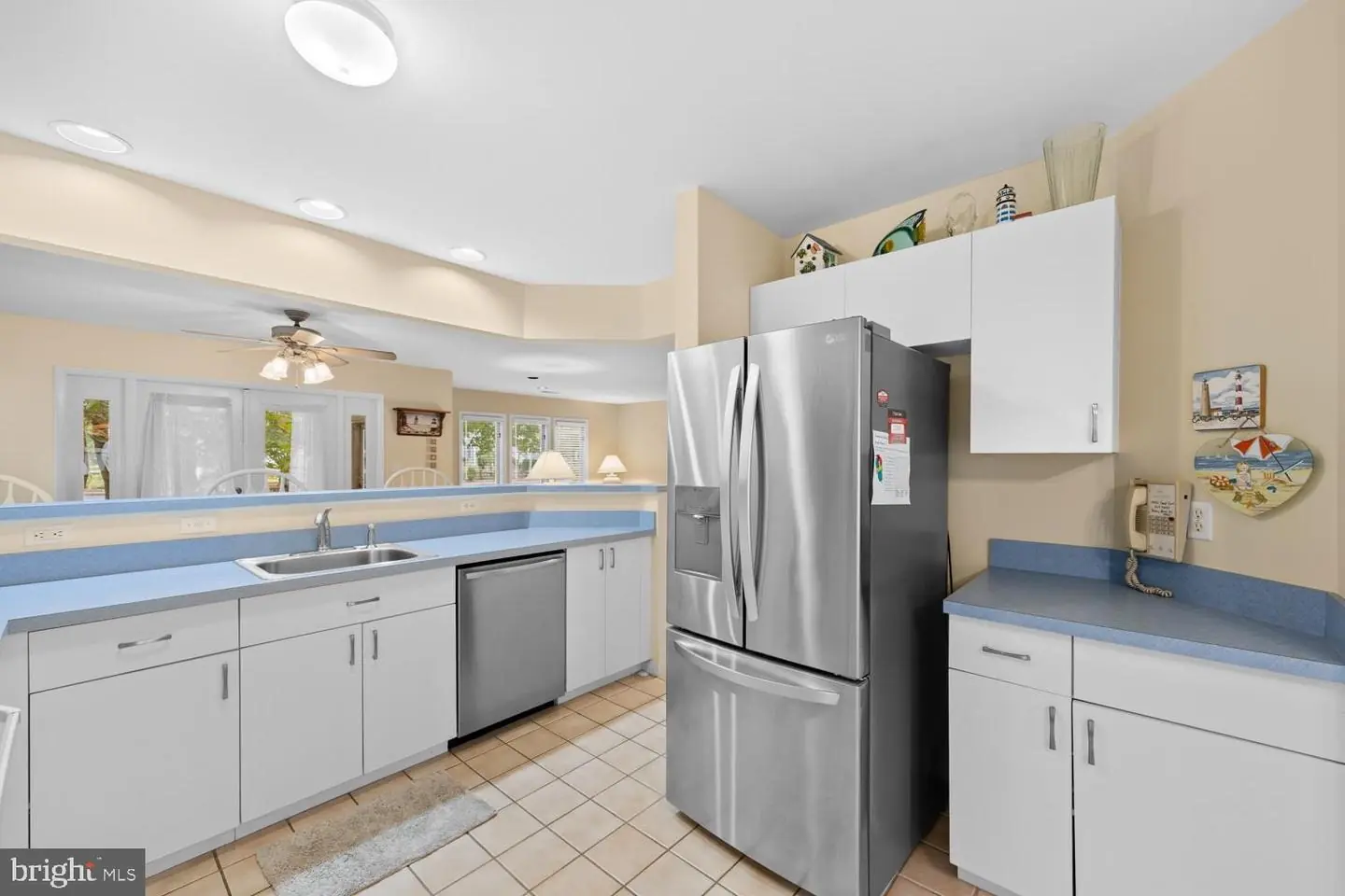 listing image