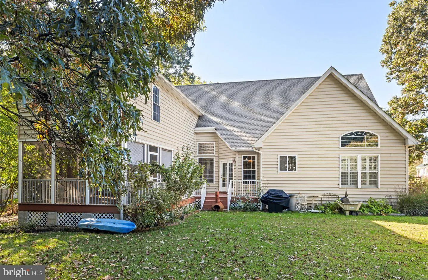 listing image