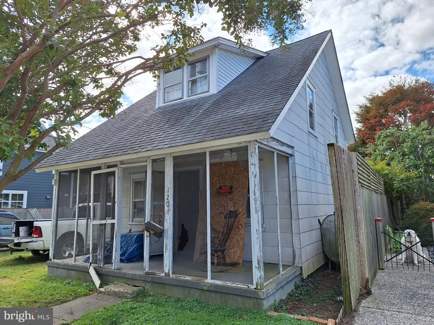 listing image